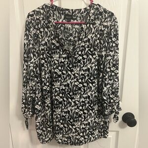 Jones and CO Blouse